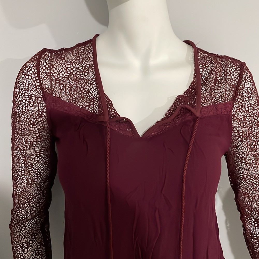 GARAGE crochet lace long sleeve top Size Medium